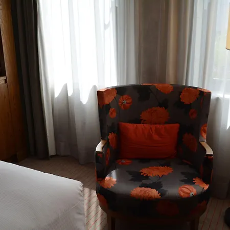 Hilton 5* Haag