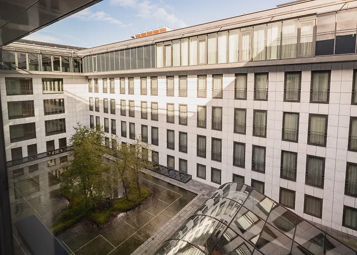 فندق هيلتون ذا هيغ